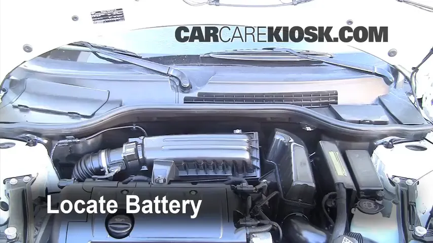 2009 Mini Cooper Clubman 1.6L 4 Cyl. Battery Replace